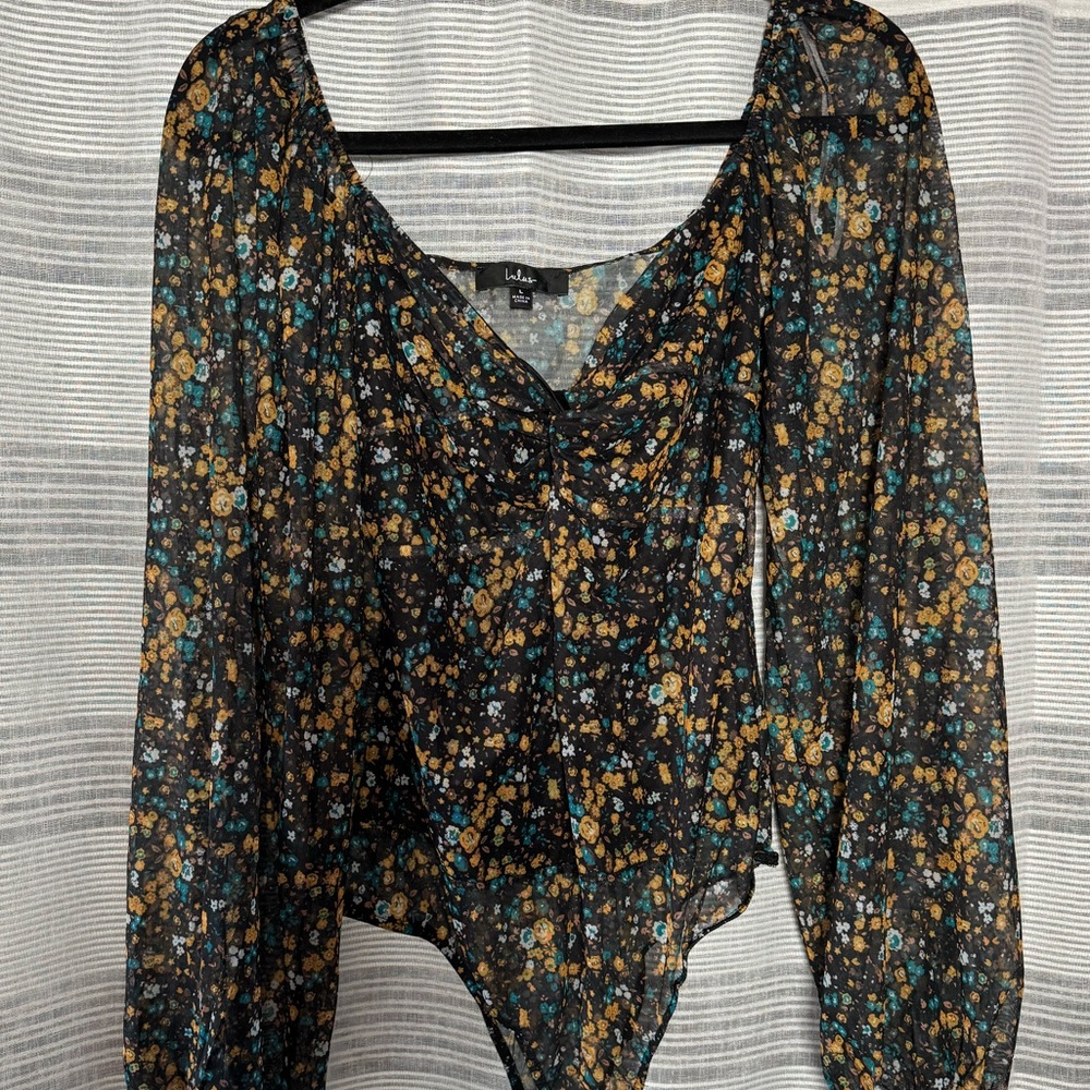 Sweet Beauty Black Floral Print Knot-Front Bodysuit